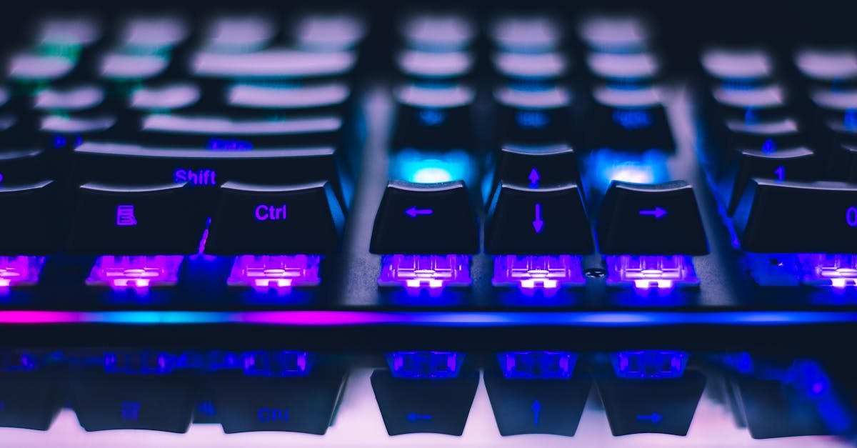 Klik czy szept? Mechaniczna vs membranowa — wybierz klawiaturę, która pasuje do Ciebie